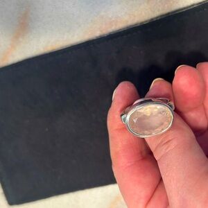 Sterling silver and rose quartz chunky ring. Size 8